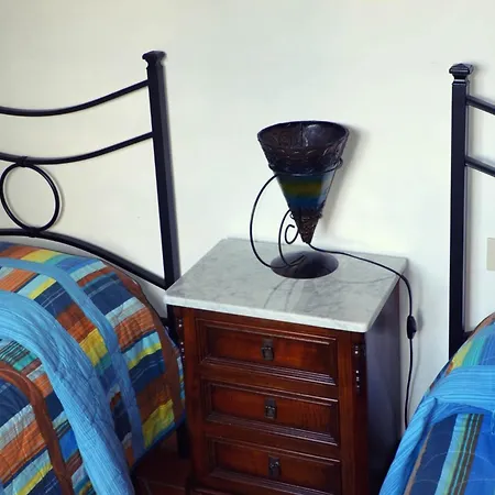 Case&colline Buonriposo * Montescudaio